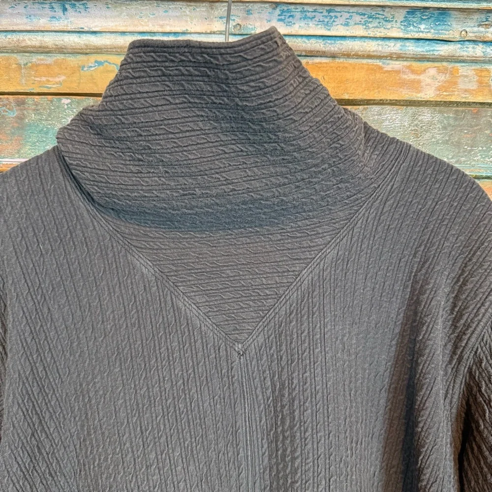 Lululemon oversized sweater turtleneck wide body M/L - Picture 2 of 6